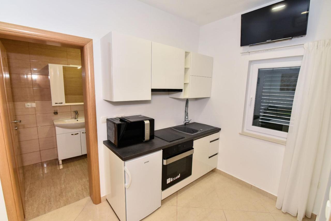 Apartment Sana 1 *
